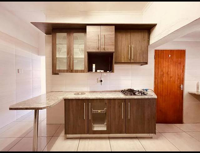 4 BEDROOM HOUSE FOR SALE IN BOKSBURG NORTH